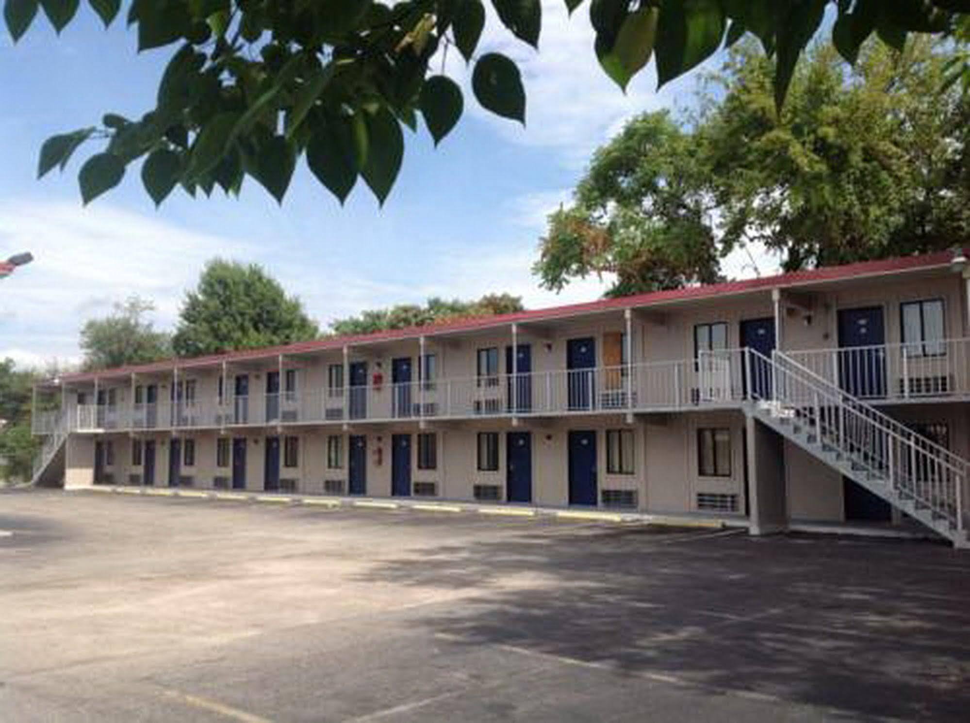 Hotel Petersburg Va I-95 & E Washington St Экстерьер фото